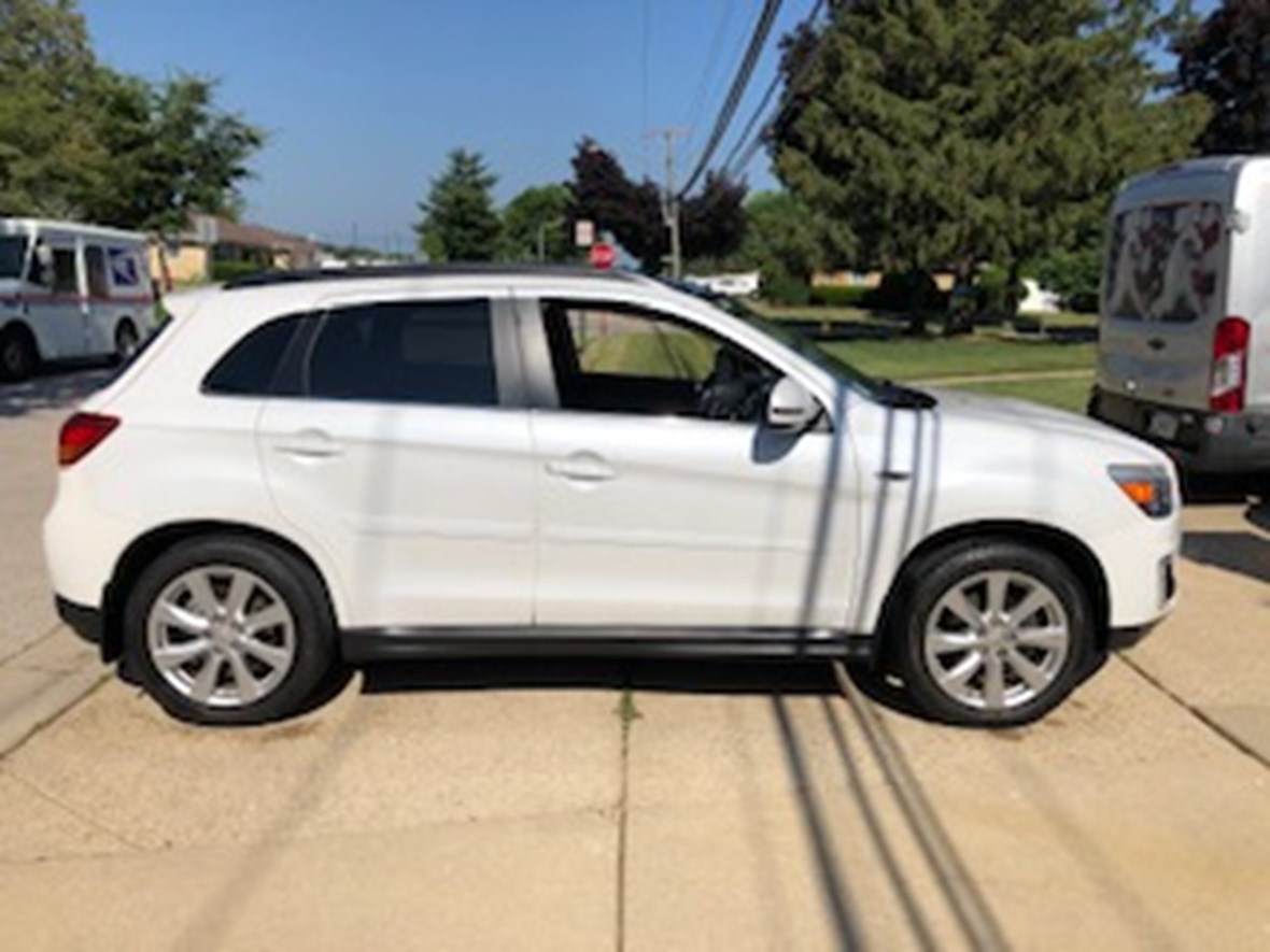 2015 Mitsubishi Outlander Sport for sale by owner in Mount Prospect