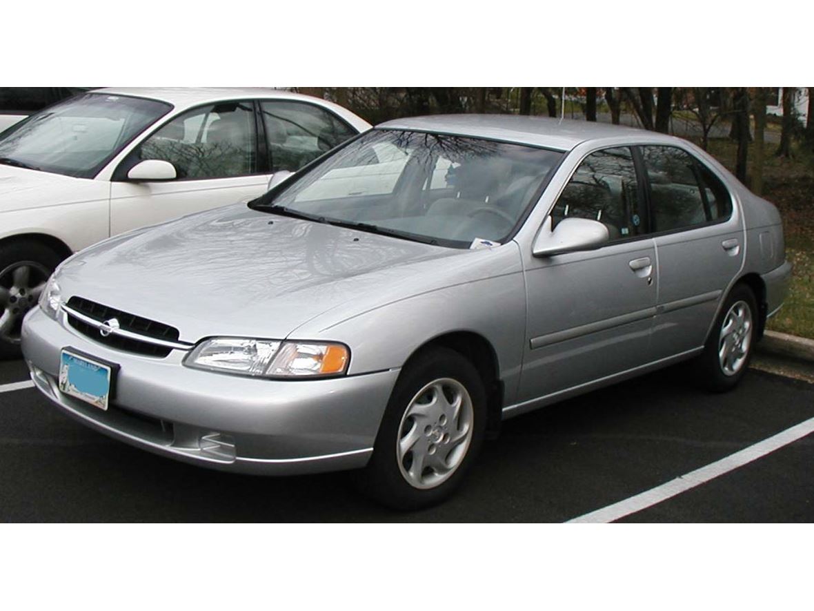 1998 Nissan Altima for sale by owner in San Gabriel