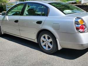 Silver 2003 Nissan Altima