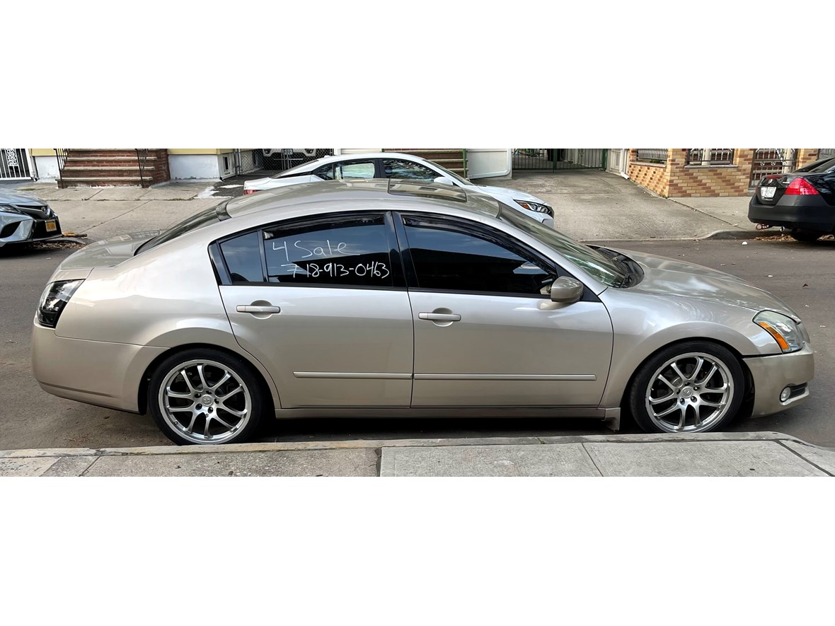 2006 Nissan Maxima for sale by owner in Ozone Park