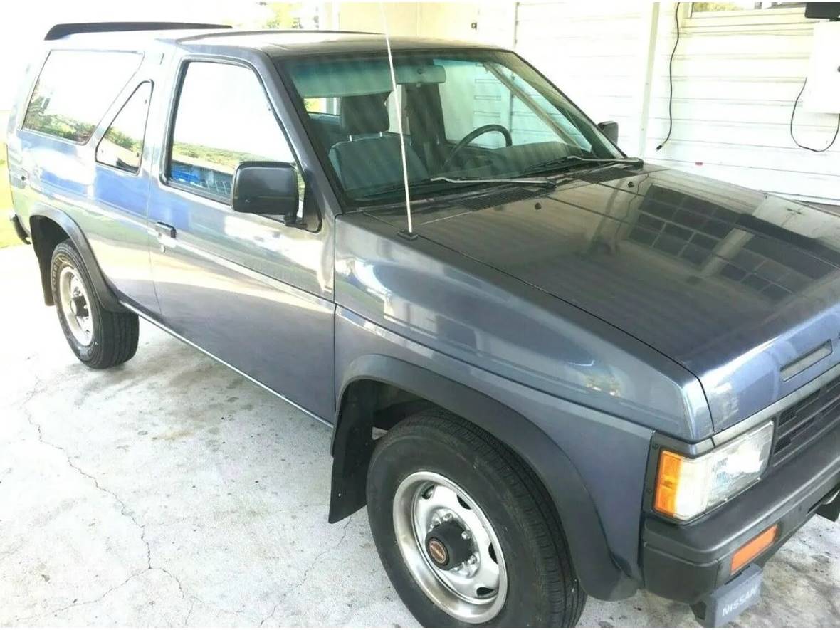 1987 Nissan Pathfinder for sale by owner in Simi Valley