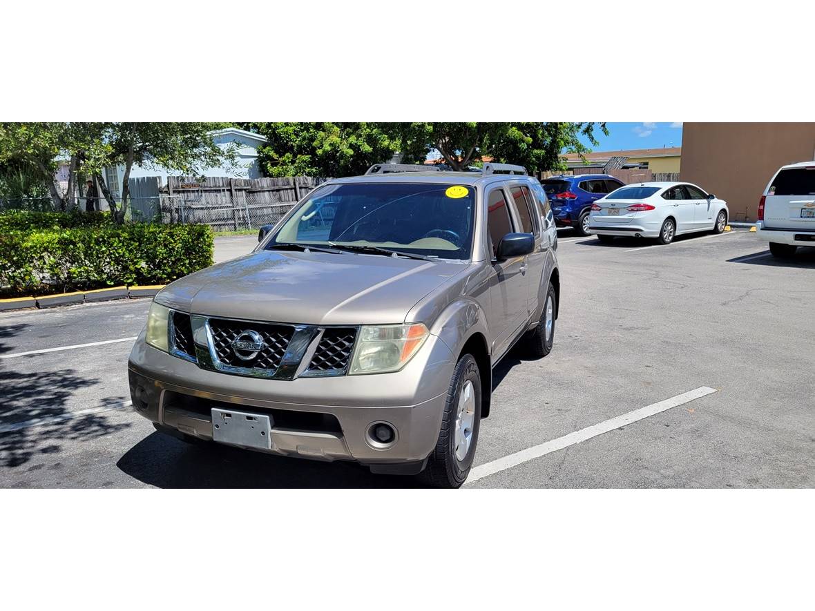 2007 Nissan Pathfinder for sale by owner in Hialeah