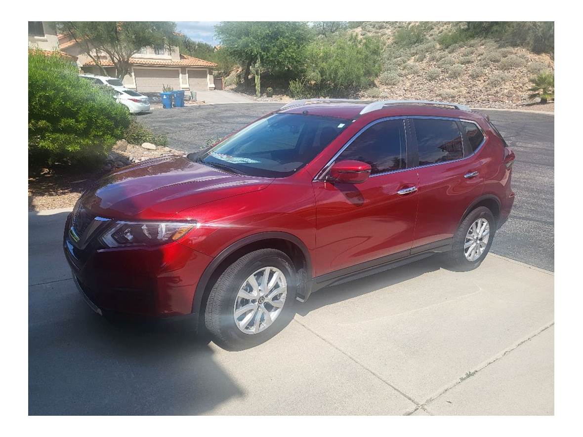 2020 Nissan Rogue for sale by owner in Tucson