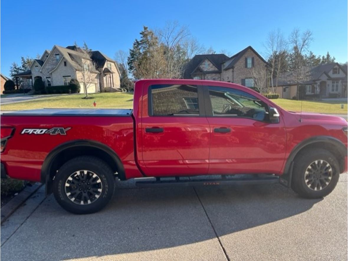 2020 Nissan Titan for sale by owner in Nolensville