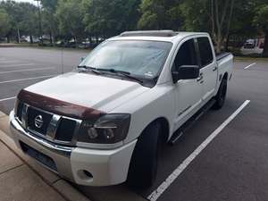 Nissan Titan for sale by owner in Raleigh NC