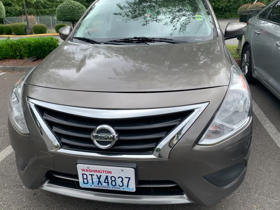 2016 Nissan Versa for sale by owner in Seattle
