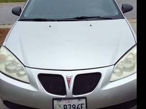 2006 Pontiac G6 with Silver Exterior