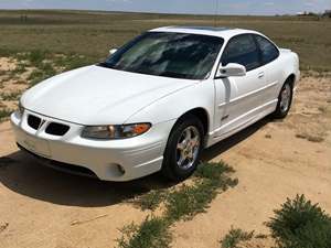 White 1997 Pontiac Grand Prix