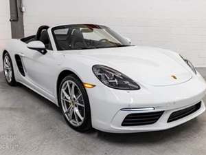 White 2022 Porsche 718 Boxster