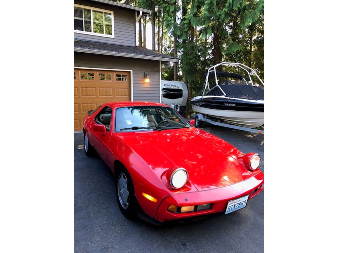 1986 Porsche 928 for sale by owner in Edmonds