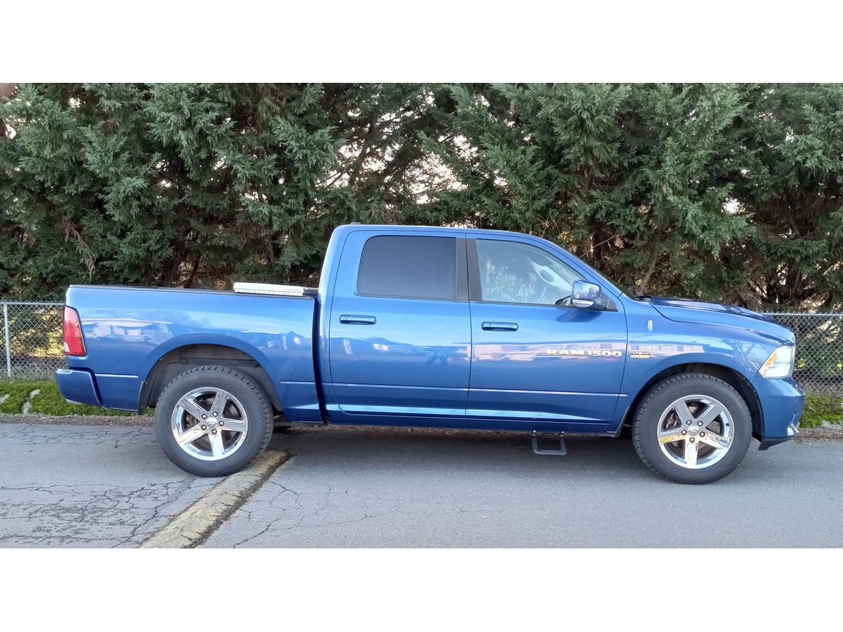 2011 RAM 1500 for sale by owner in Grants Pass