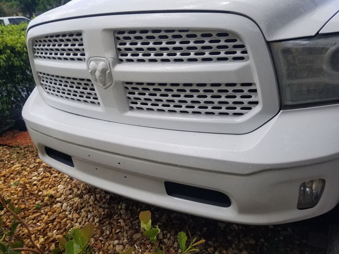 2014 RAM 1500 for sale by owner in Pompano Beach