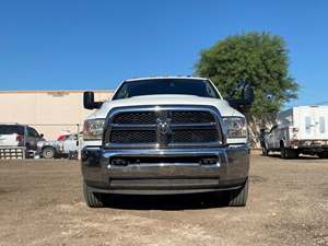 2016 RAM 3500 with White Exterior