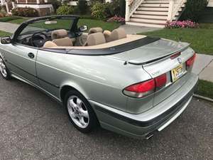 Green 2001 Saab 9-3