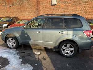 2009 Subaru Forester with Green Exterior