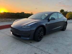 Gray 2022 Tesla Model 3