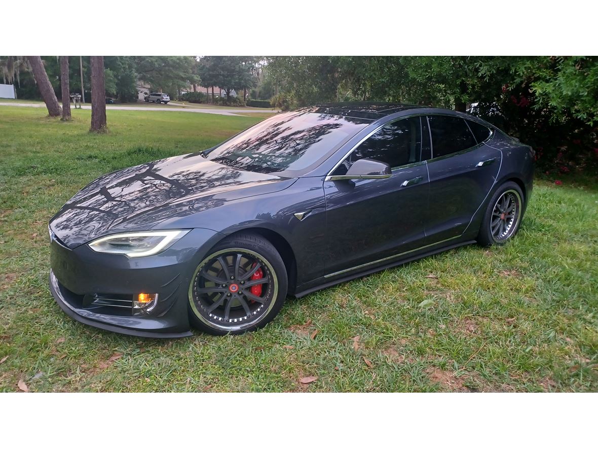 2016 Tesla Model S for sale by owner in Bradenton