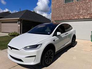 Tesla Model X Plaid for sale by owner in Houston TX