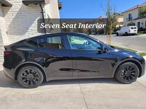 2022 Tesla Model Y with Black Exterior