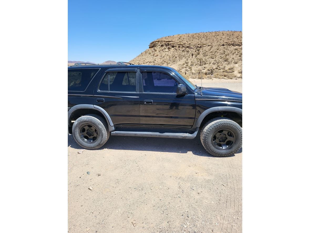 1996 Toyota 4Runner for sale by owner in Newberry Springs