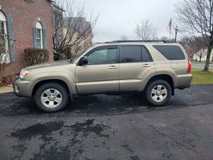 Gold 2006 Toyota 4Runner