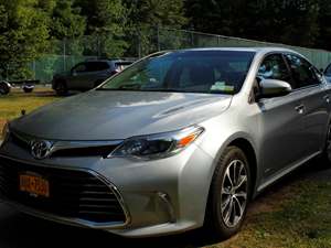 Silver 2016 Toyota Avalon Hybrid