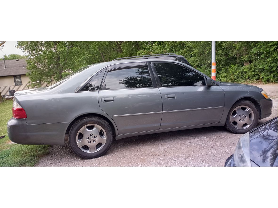 2003 Toyota Avalon xls  for sale by owner in Omaha