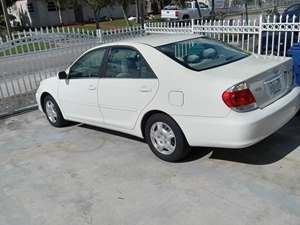 White 2005 Toyota Camry