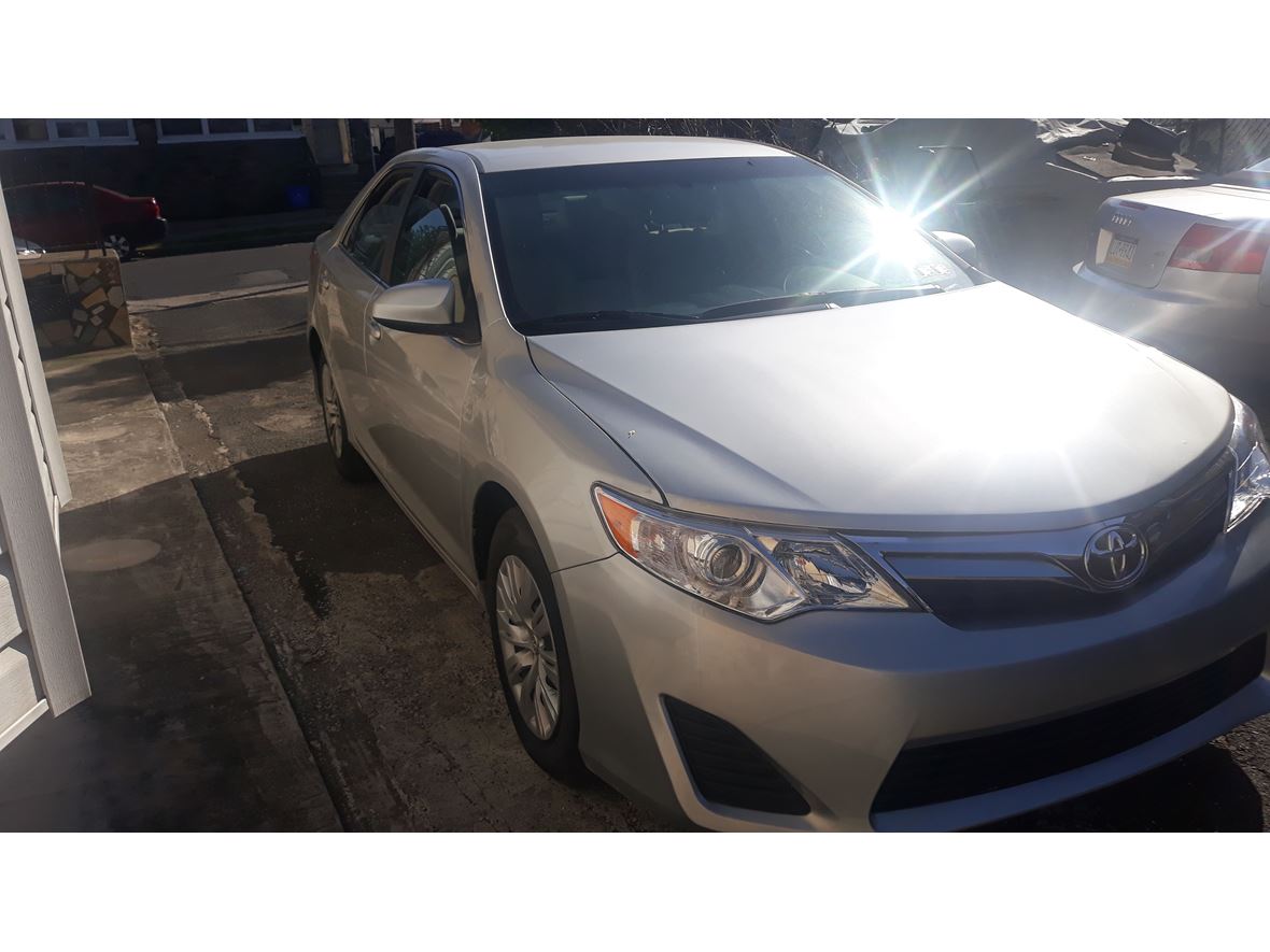 2013 Toyota Camry for sale by owner in Philadelphia