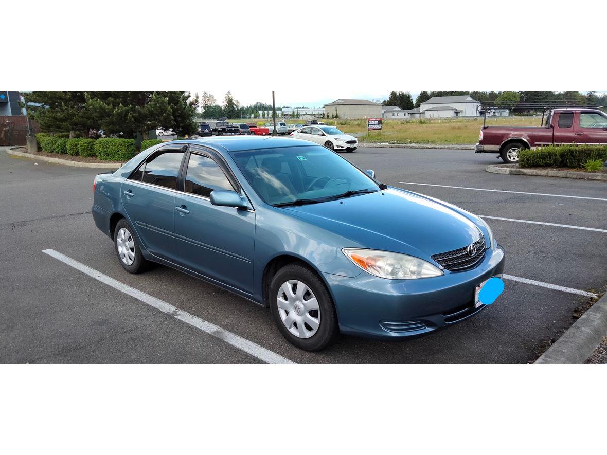 2003 Toyota Camry LE for sale by owner in Graham