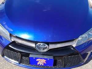 Blue 2016 Toyota Camry xse