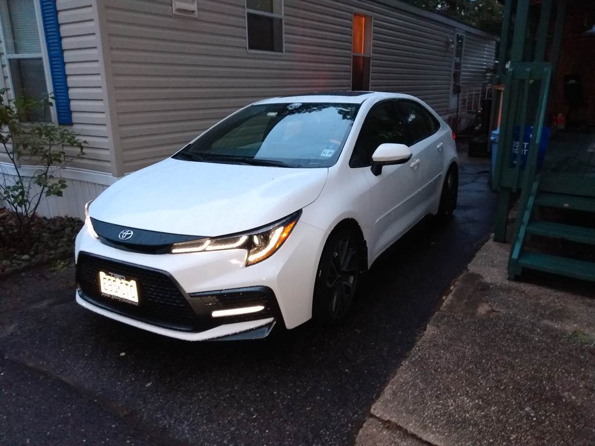 2020 Toyota Corolla for sale by owner in Brick