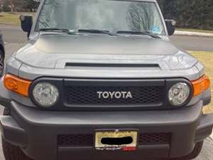 Gray 2013 Toyota FJ Cruiser