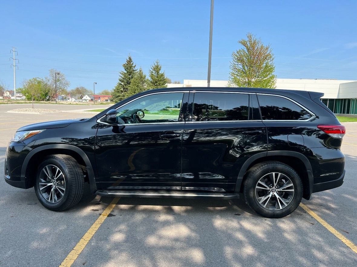 2018 Toyota Highlander for sale by owner in Atlanta