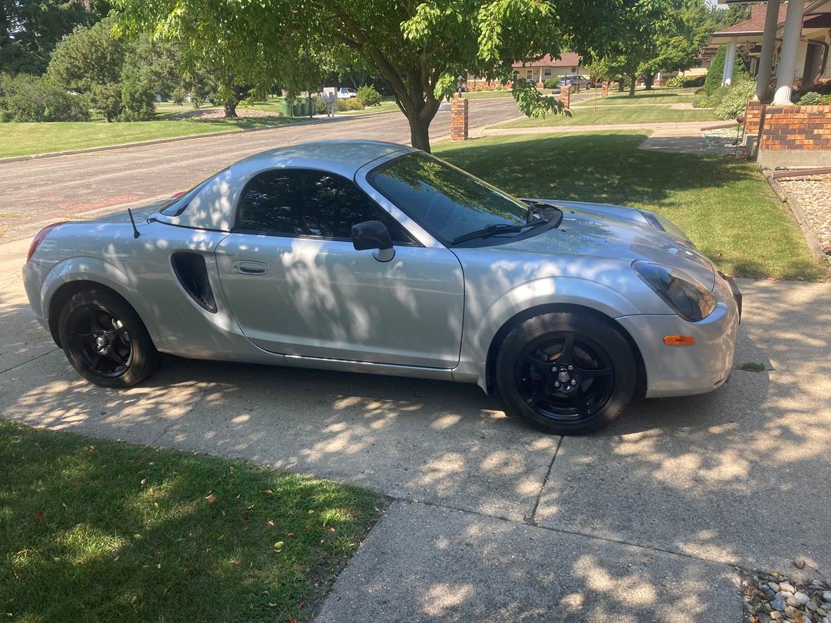2002 Toyota MR2 Spyder for sale by owner in Watertown