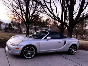 Silver 2003 Toyota MR2 Spyder