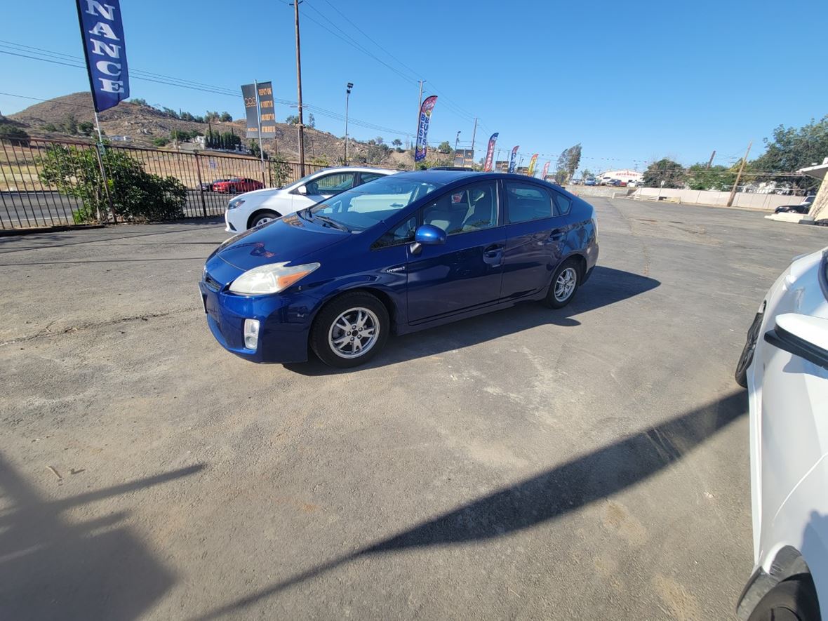 2010 Toyota Prius for sale by owner in Perris