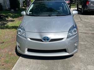 2010 Toyota Prius with Silver Exterior