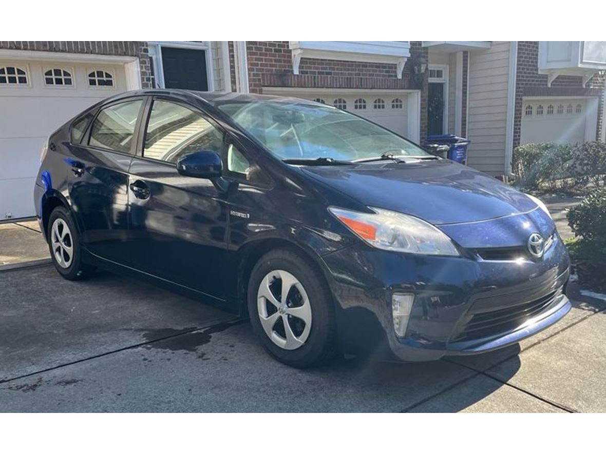 2013 Toyota Prius for sale by owner in Chapel Hill