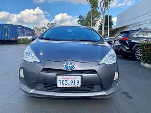 2014 Toyota Prius C with Gray Exterior