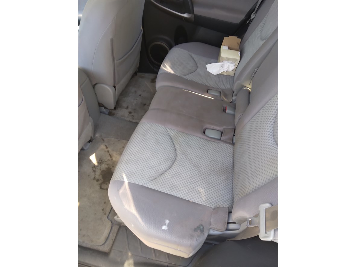 2006 Toyota Rav4  for sale by owner in Chicago