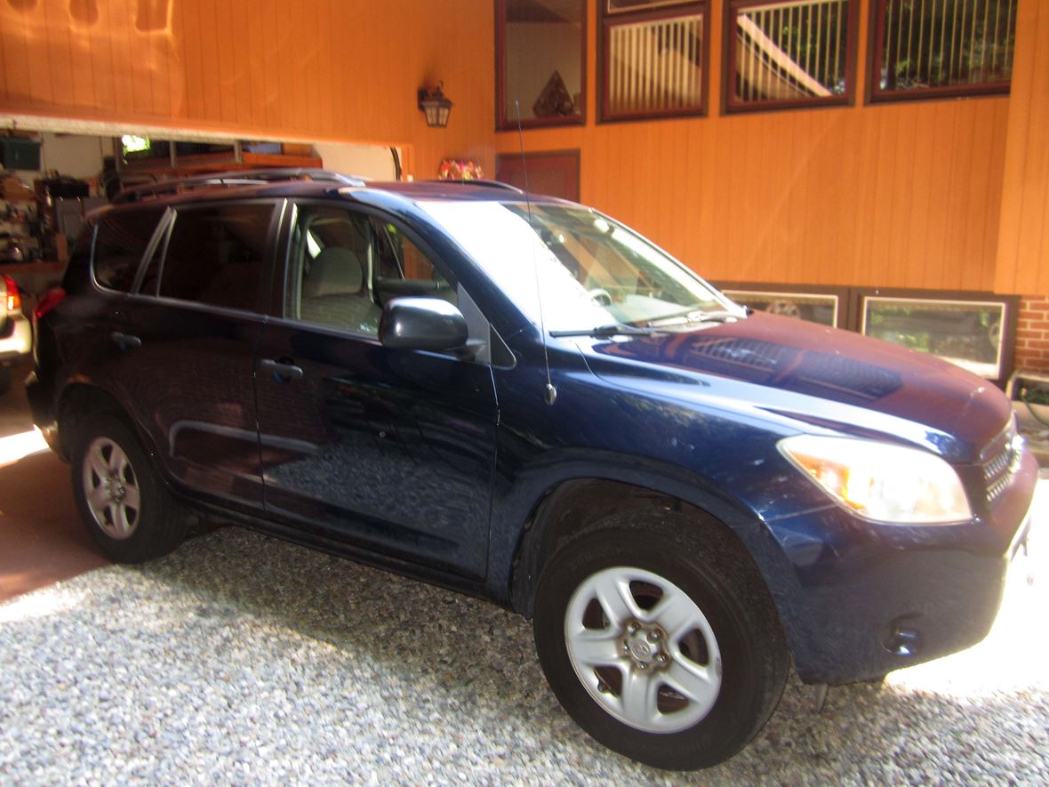 2006 Toyota Rav4 for sale by owner in Southington