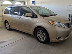 Toyota Sienna for sale by owner in Peoria AZ