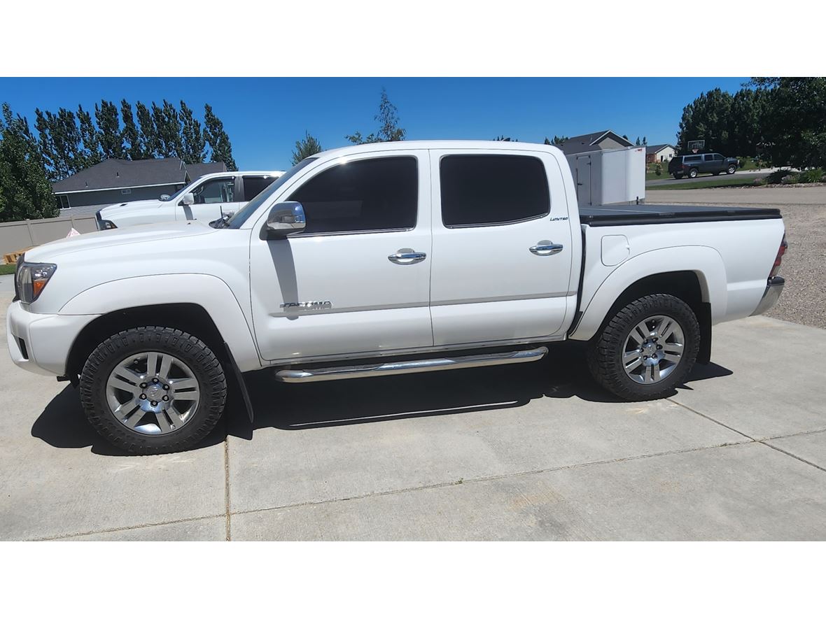 2013 Toyota Tacoma for sale by owner in Rigby