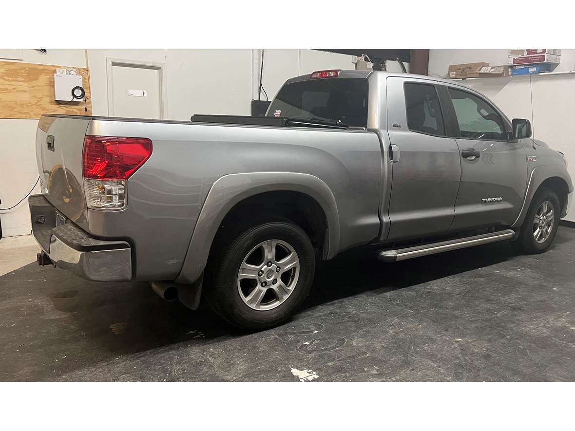 2011 Toyota Tundra for sale by owner in Humble