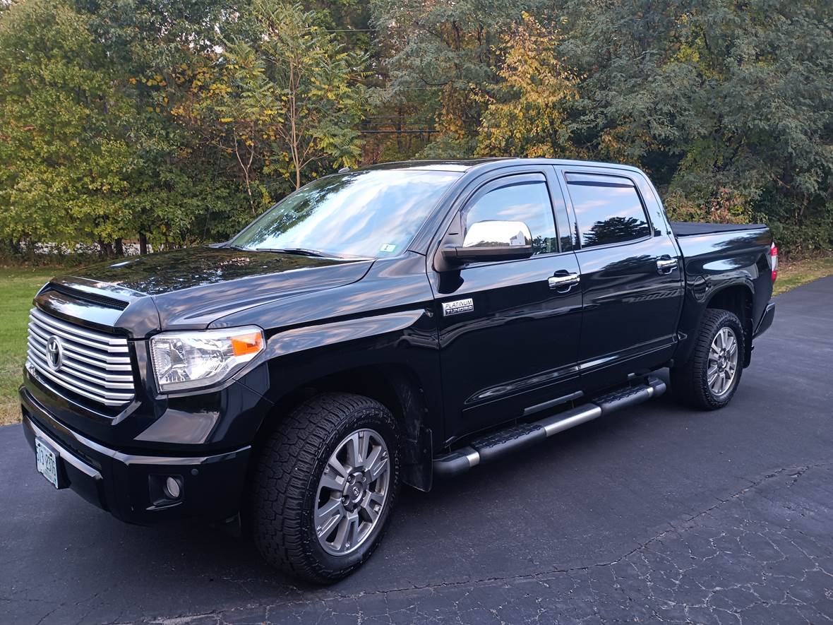 2016 Toyota Tundra for sale by owner in Hudson