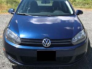 Blue 2011 Volkswagen Jetta Sportwagen
