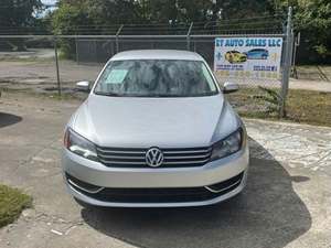 2014 Volkswagen Passat with Silver Exterior