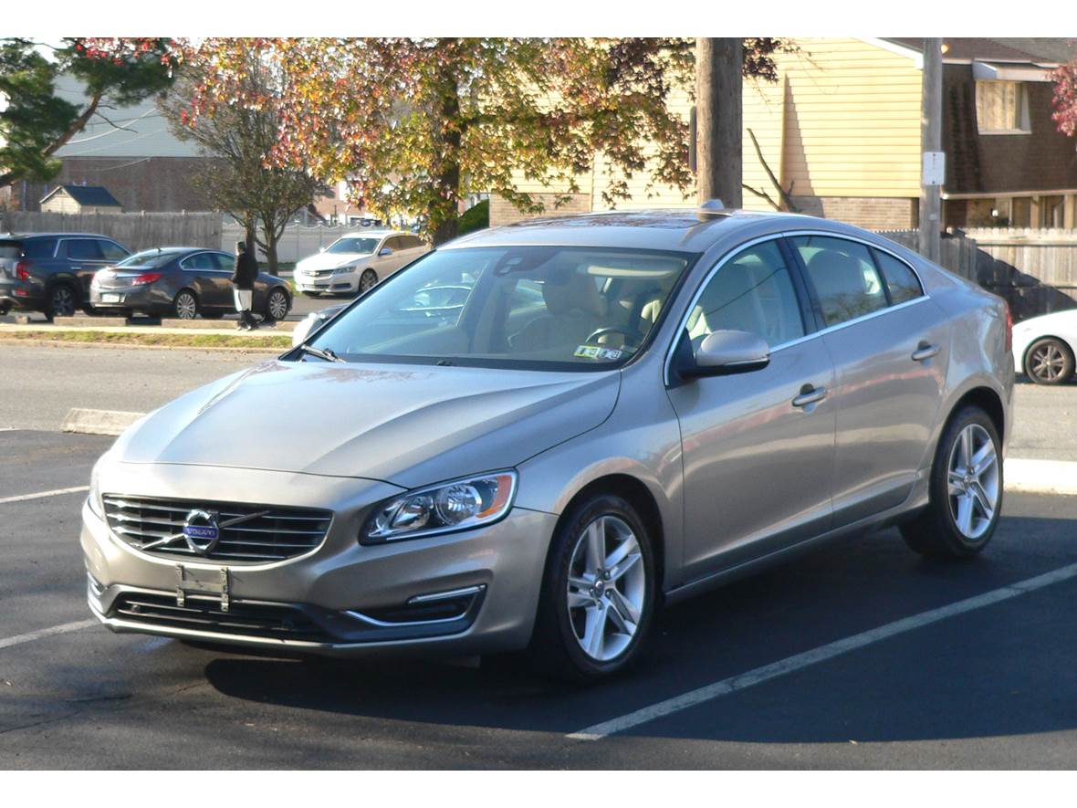 2015 Volvo S60 for sale by owner in Philadelphia