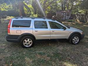 Silver 2001 Volvo V70 X/C